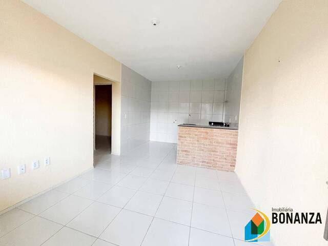 #976 - Apartamento para Locação em Fortaleza - CE