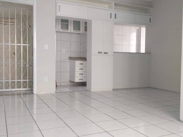 #963 - Apartamento para Venda em Fortaleza - CE