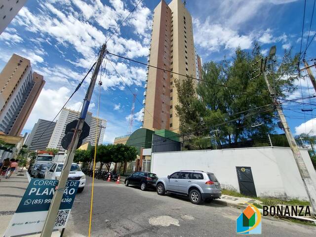 #1143 - Apartamento para Locação em Fortaleza - CE