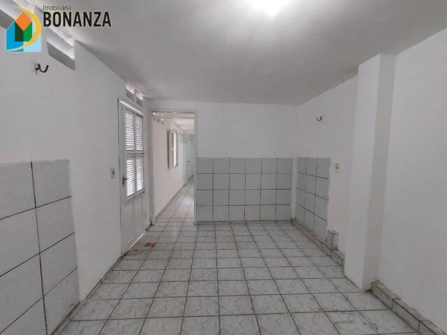#1205 - Casa para Locação em Fortaleza - CE