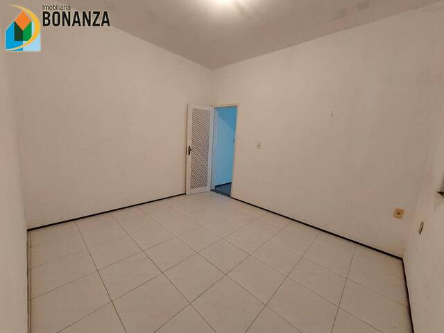 #1219 - Casa para Locação em Fortaleza - CE - 2