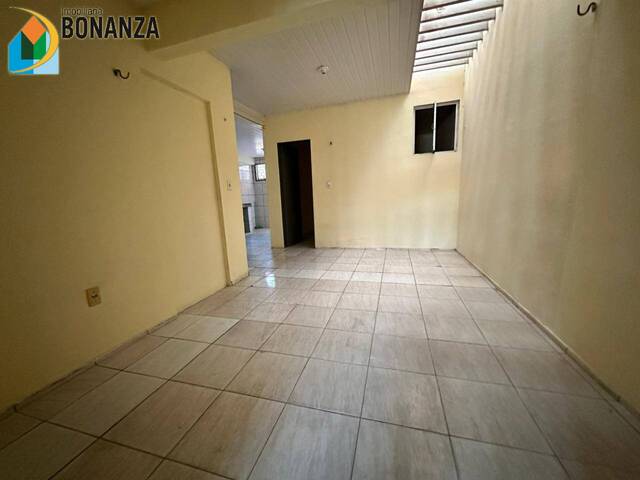 #1226 - Casa para Locação em Fortaleza - CE - 2