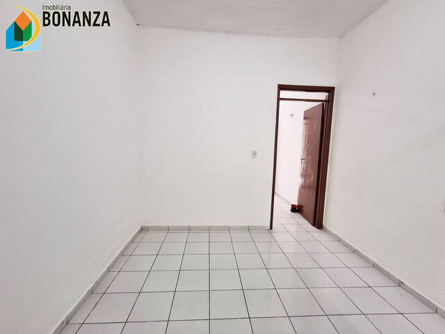 Apartamento para Locação em Fortaleza - 4