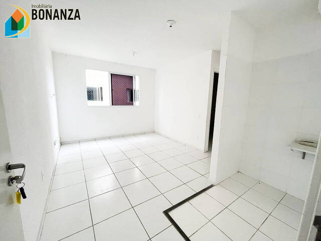 #1321 - Apartamento para Locação em Fortaleza - CE