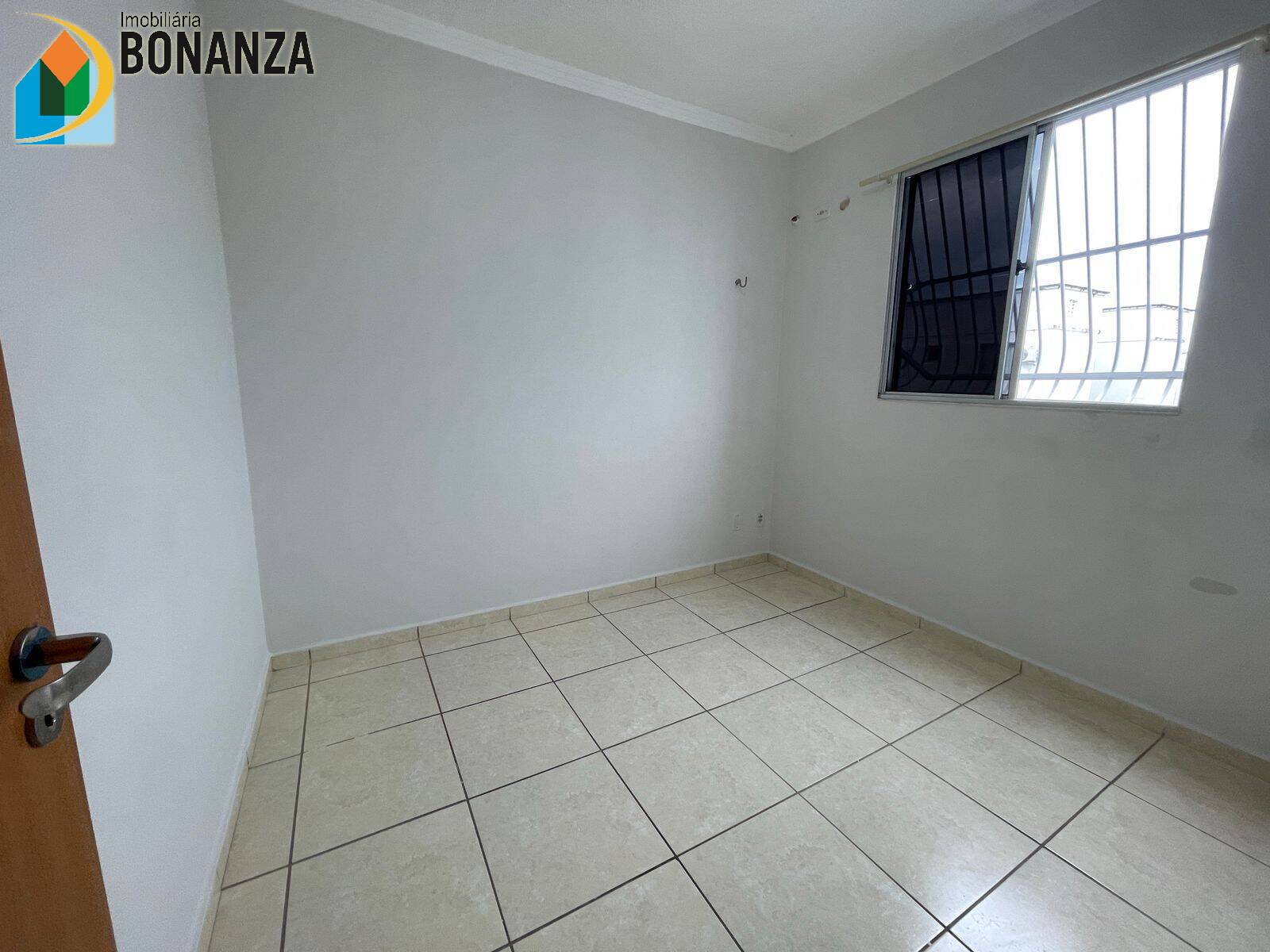 Apartamento para alugar com 2 quartos, 42m² - Foto 9