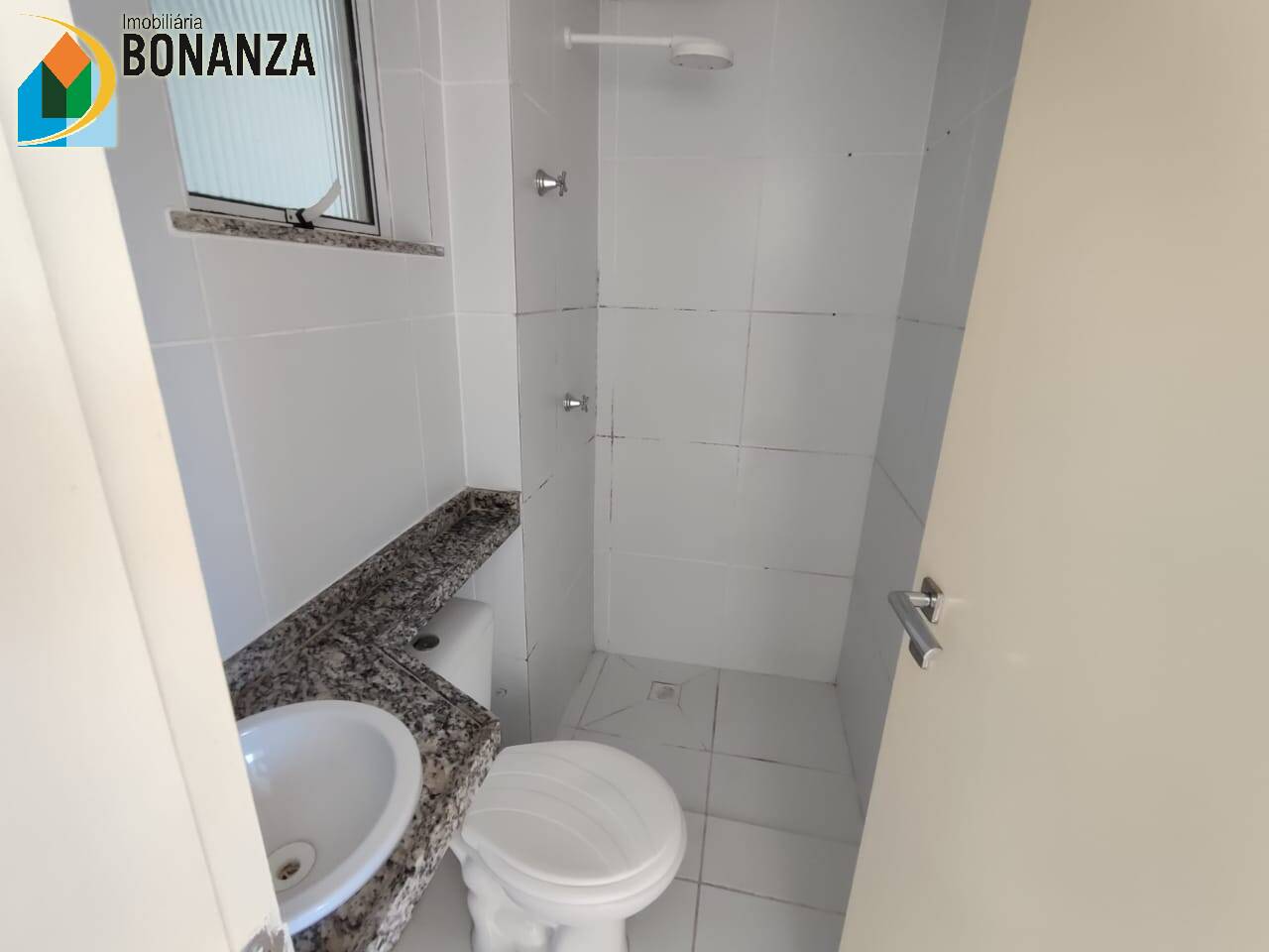 Apartamento para alugar com 2 quartos, 42m² - Foto 4