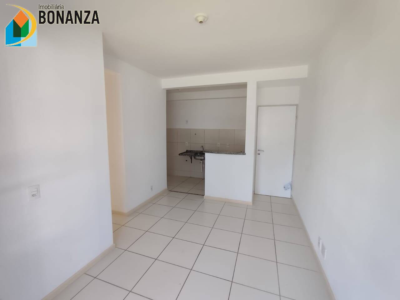 Apartamento para alugar com 2 quartos, 42m² - Foto 2