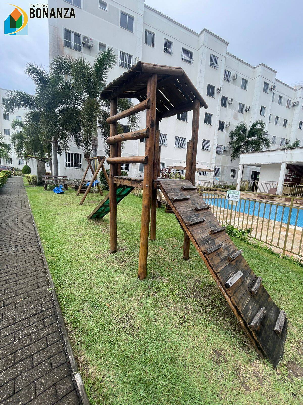 Apartamento para alugar com 2 quartos, 42m² - Foto 2
