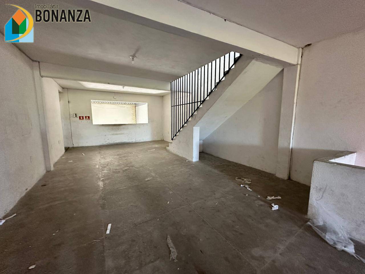 Depósito-Galpão, 700 m² - Foto 2