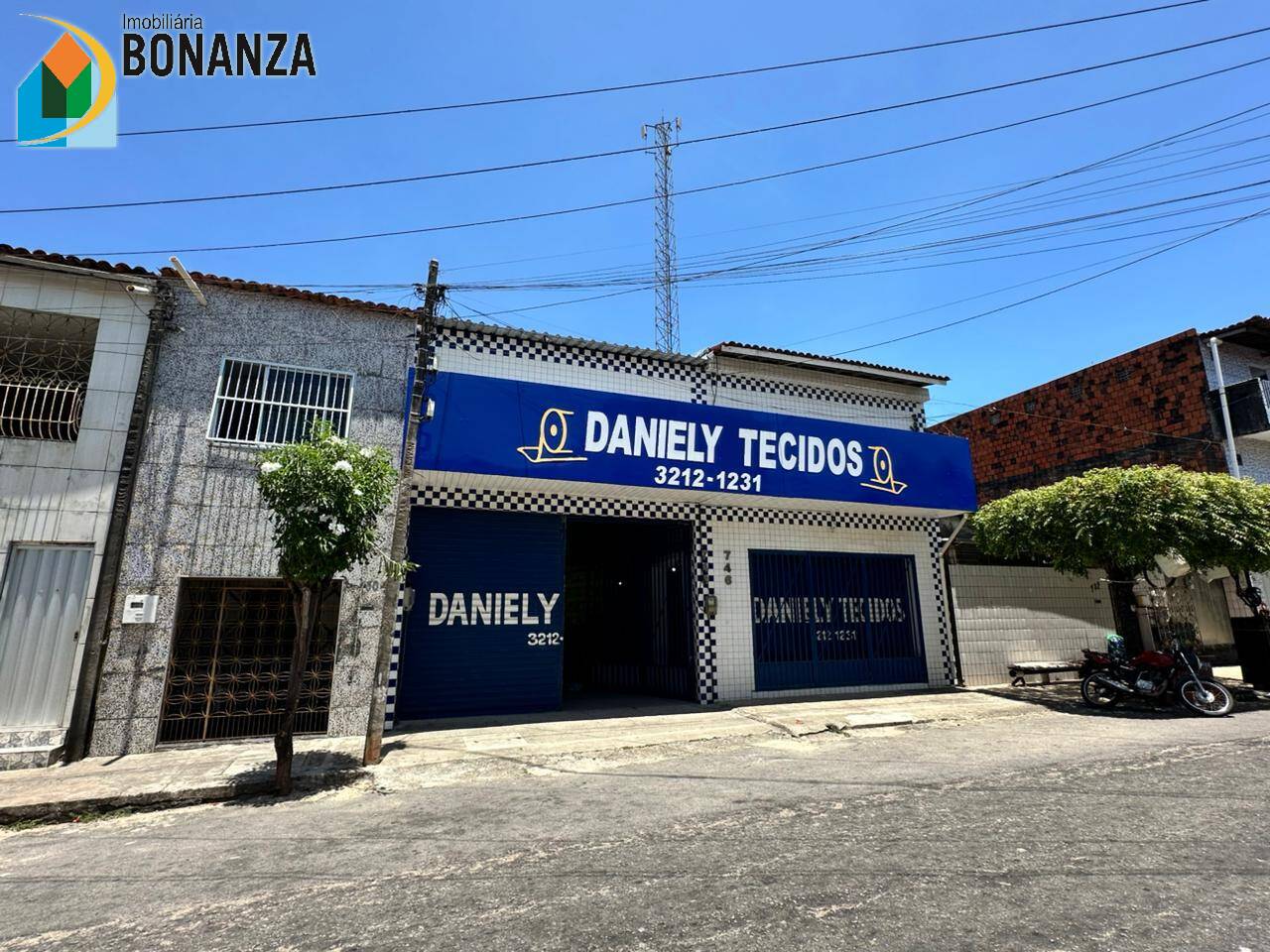 Depósito-Galpão, 700 m² - Foto 1