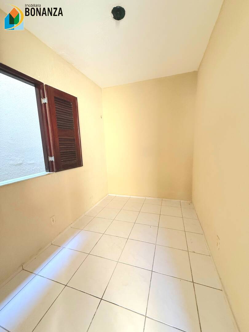 Casa, 2 quartos, 44 m² - Foto 4